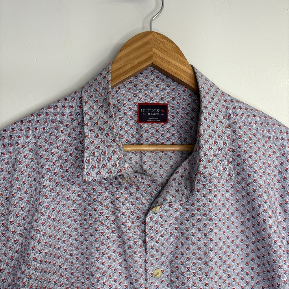 Untuckit Mens Shirt XL Blue Floral Short Sleeve Button Up Collar Casual Office - Picture 2 of 9